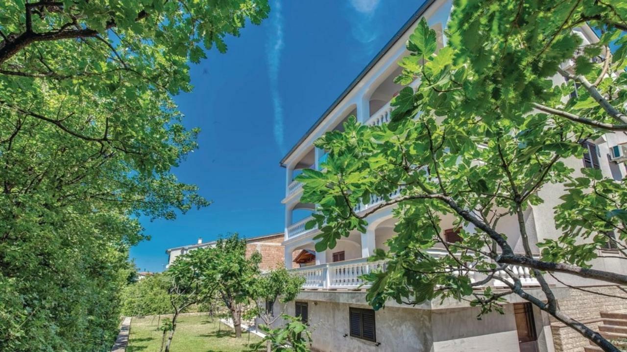 Apartments Skulin Novi Vinodolski Exterior photo
